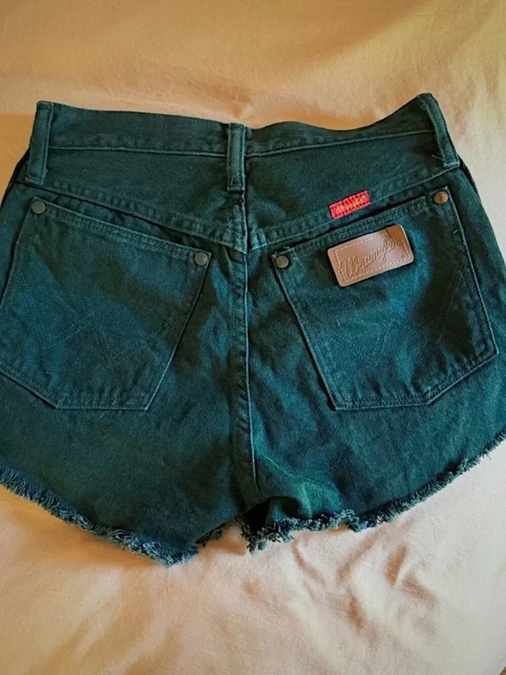 🌞 🦆 Wrangler Dark Green Denim Cutoff Shorts 🦆 🌞